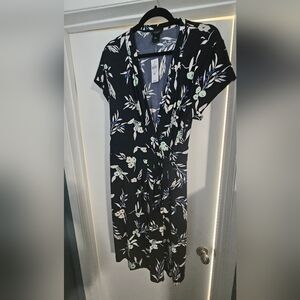 NWT Ann Taylor Factory wrap dress in dark navy